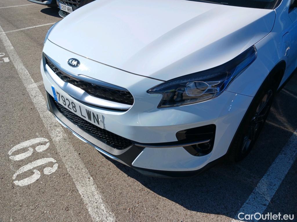  KIA  XCeed KIA  / 2019 / 5P / todoterreno 1.6 GDi PHEV 104kW (141CV) eTech #9