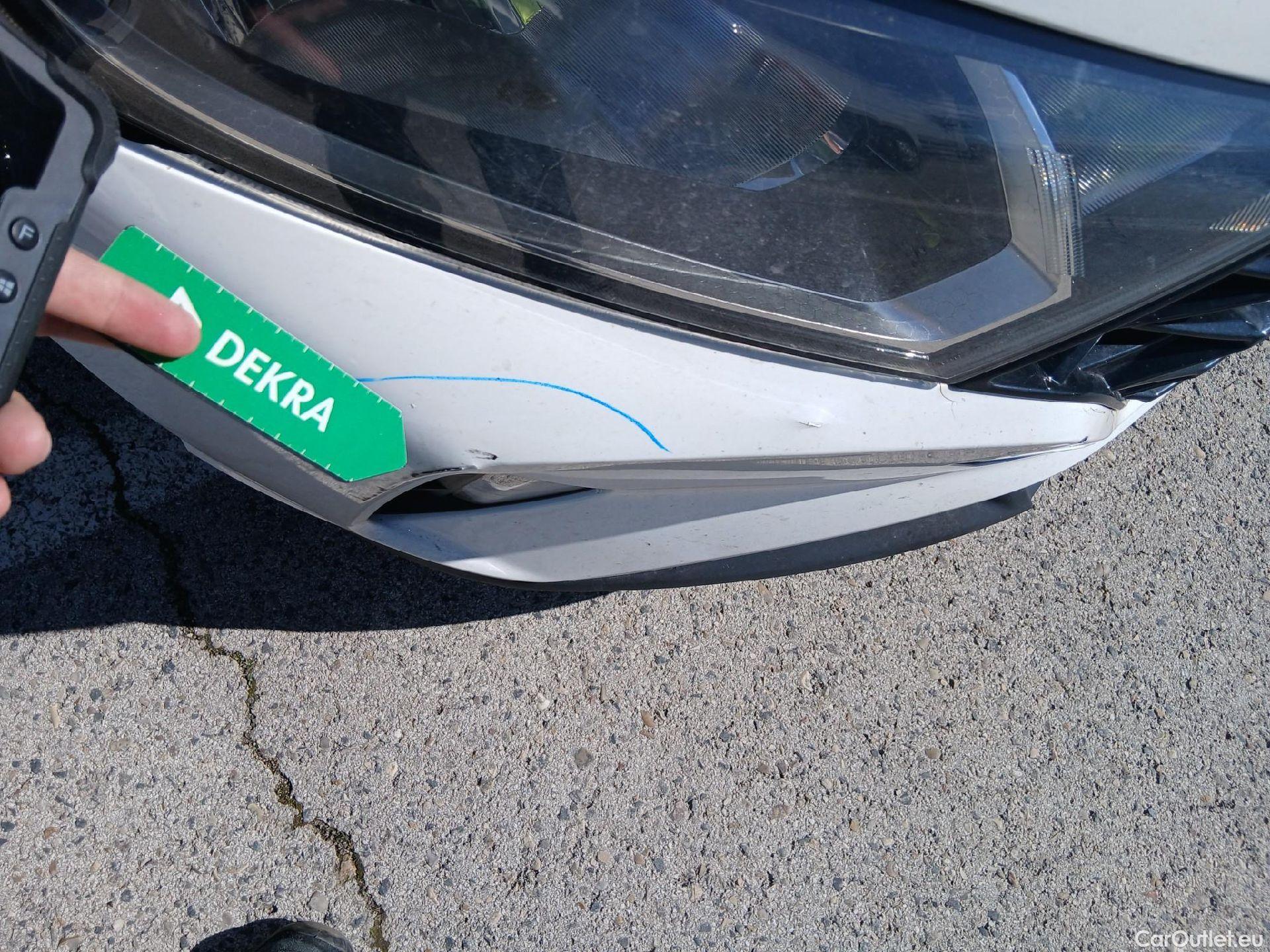  Hyundai  i20 HYUNDAI  / 2020 / 5P / berlina con portón 1.0 TGDI 74kW (100CV) 48V Essence #22