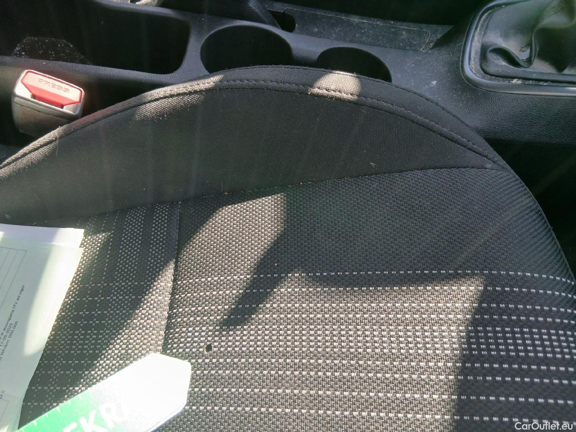  Hyundai  i20 HYUNDAI  / 2020 / 5P / berlina con portón 1.0 TGDI 74kW (100CV) 48V Essence #17