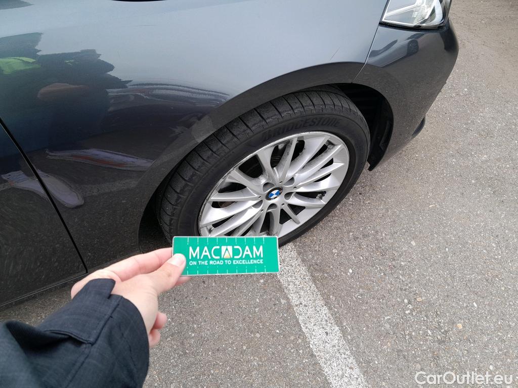  Bmw  Serie 1 BMW  / 2019 / 5P / berlina con portón 118i #26