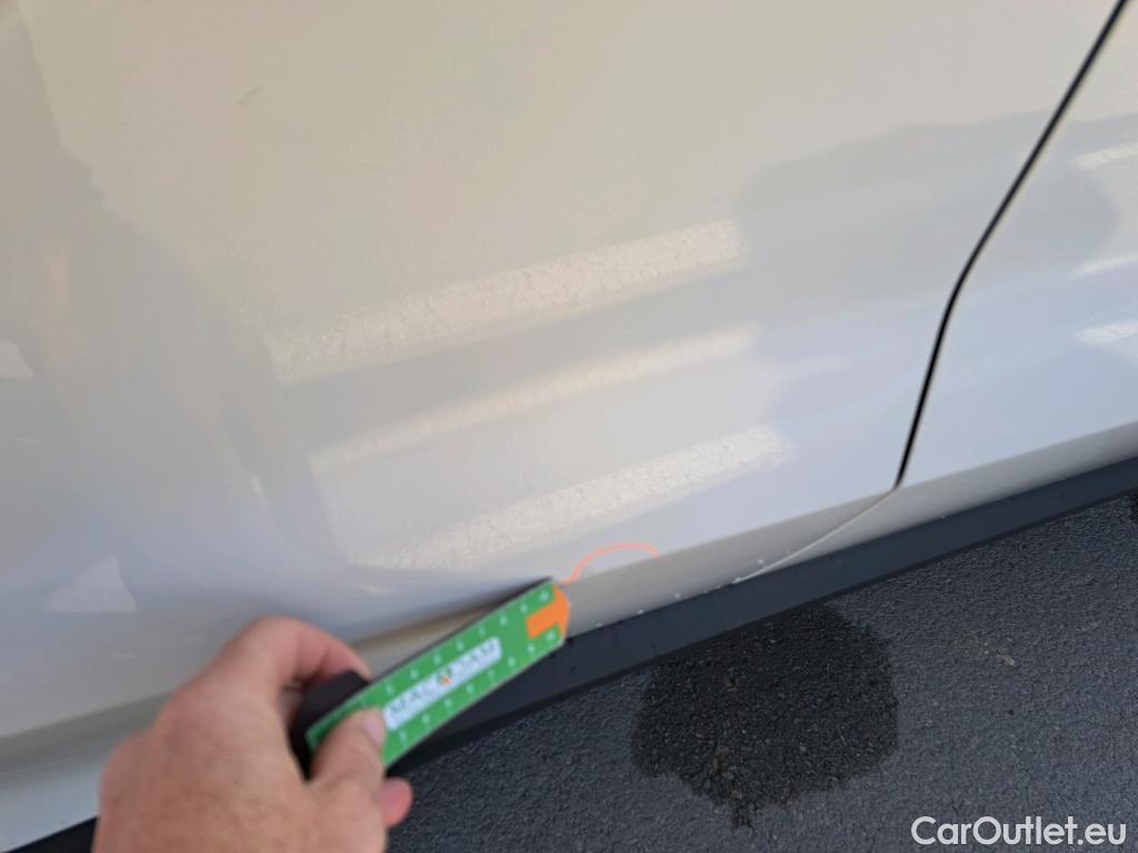  Bmw  X1 BMW  / 2022 / 5P / todoterreno sDrive18d #4