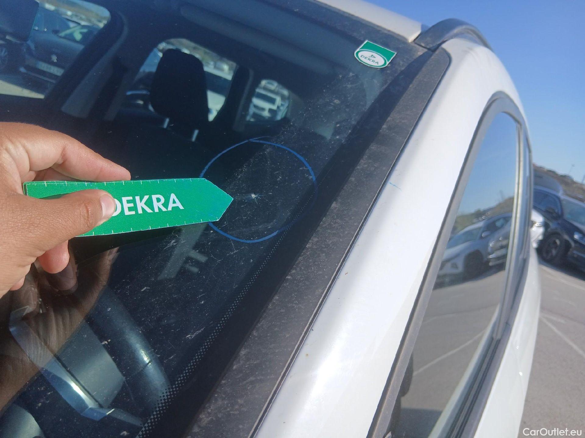  Bmw  X1 BMW  / 2022 / 5P / todoterreno sDrive18d (AC) #6