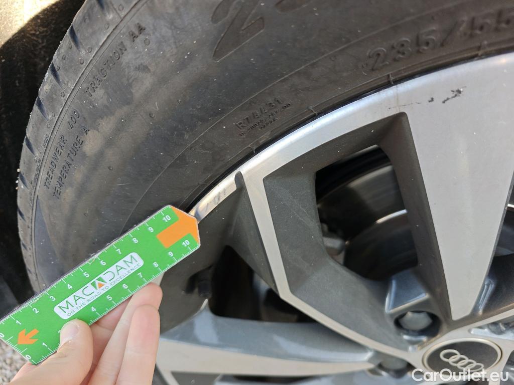  Audi  Q5 AUDI  SPORTBACK / 2020 / 5P / todoterreno S line 35 TDI 120kW S tronic #24