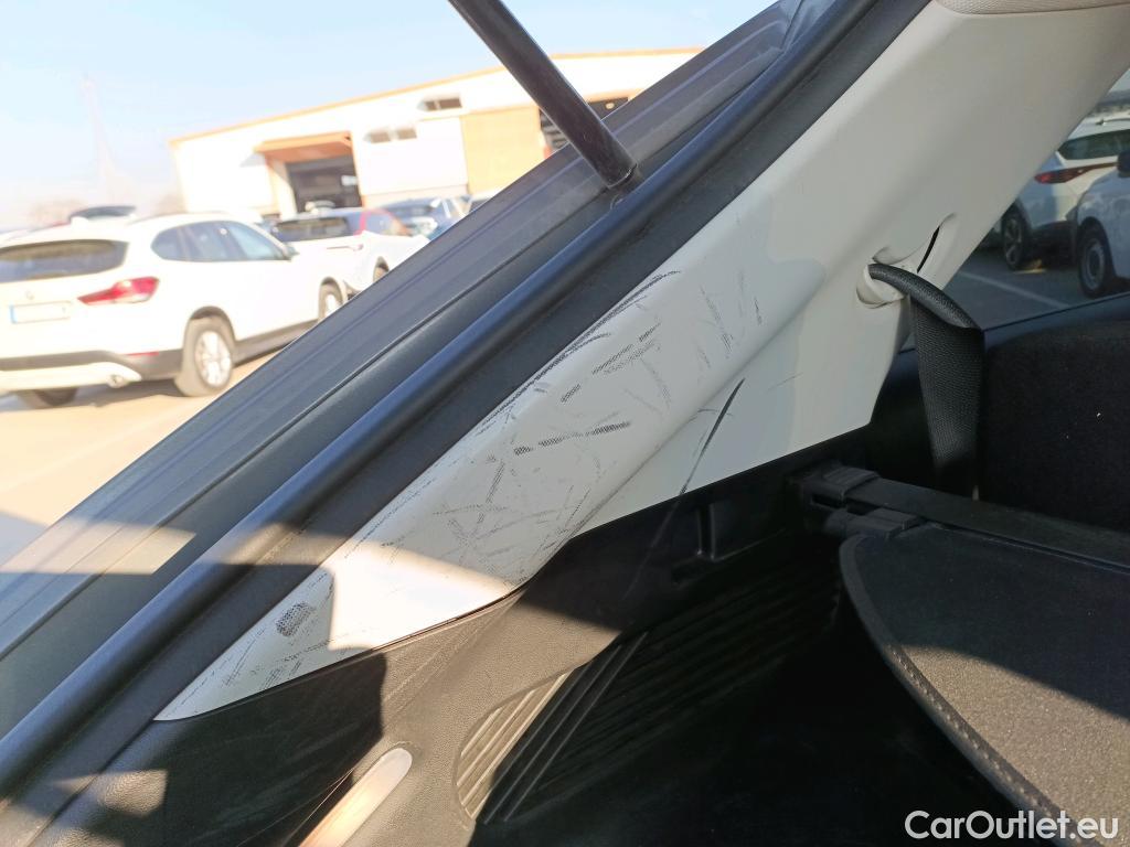  Hyundai   Ioniq HYUNDAI 5 / 2021 / 5P / todoterreno 73KWH 160KW Light RWD #23