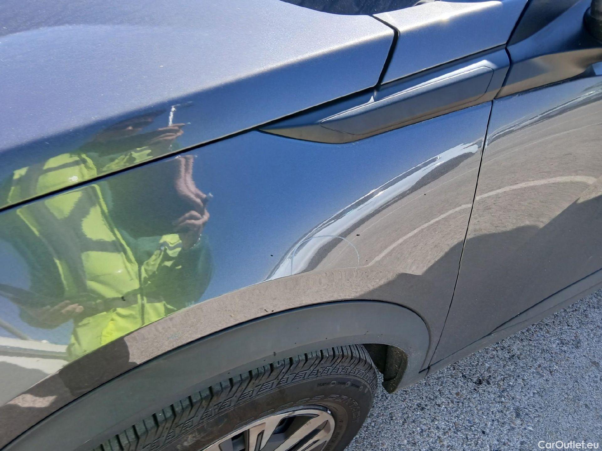  Peugeot  2008 PEUGEOT  / 2019 / 5P / todoterreno Active BlueHDI 81kW (110CV) #11