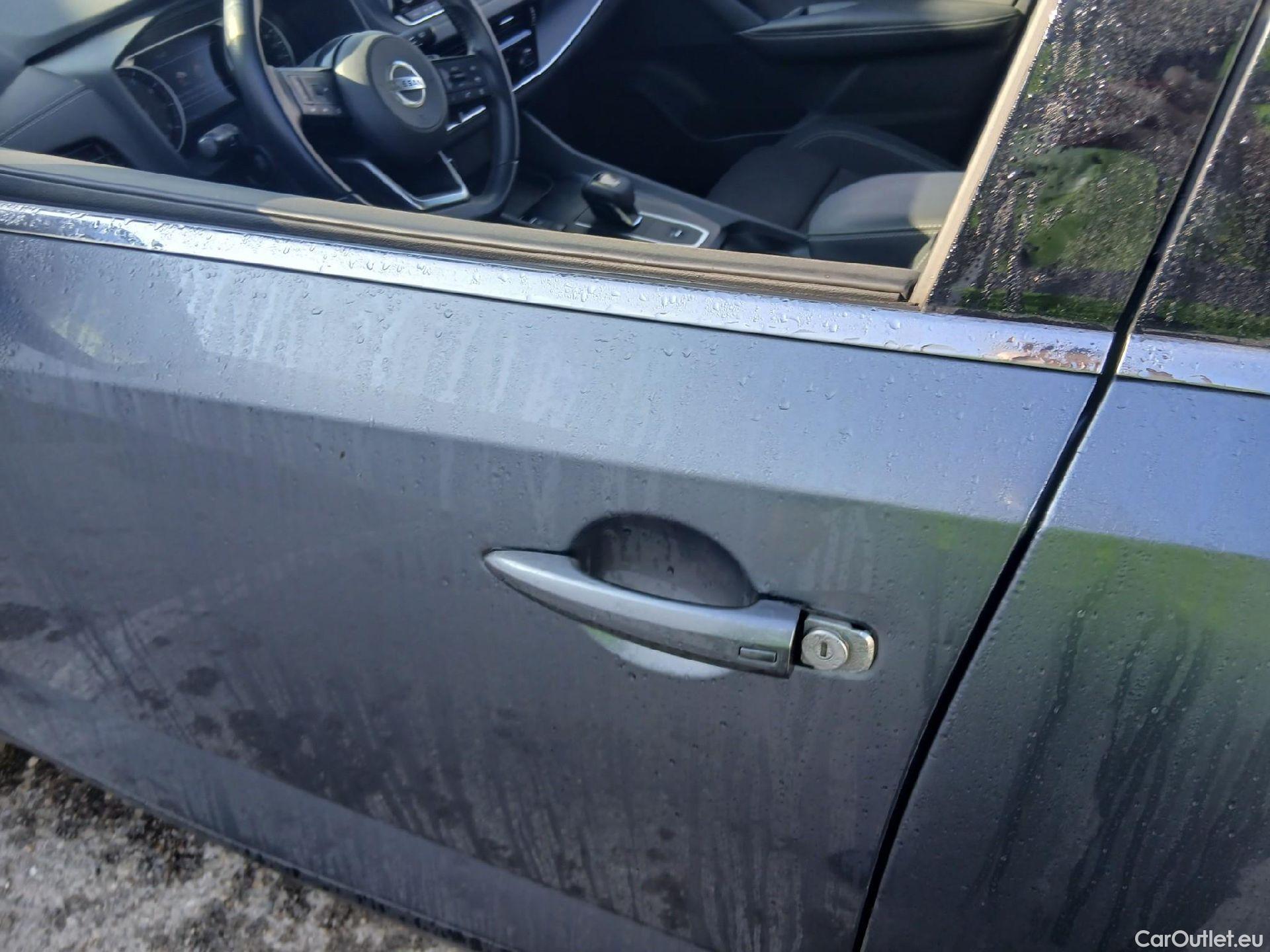  Nissan  Qashqai NISSAN  / 2021 / 5P / todoterreno DIG-T 116kW (158CV) mHEV Xtronic Acenta (AC) #22