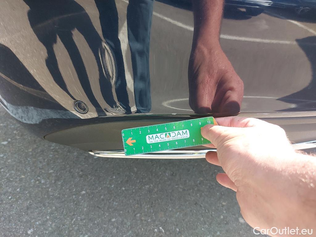  Mercedes  C-Klasse MERCEDES-BENZ Clase C / 2018 / 4P / sedán C 220 d #25