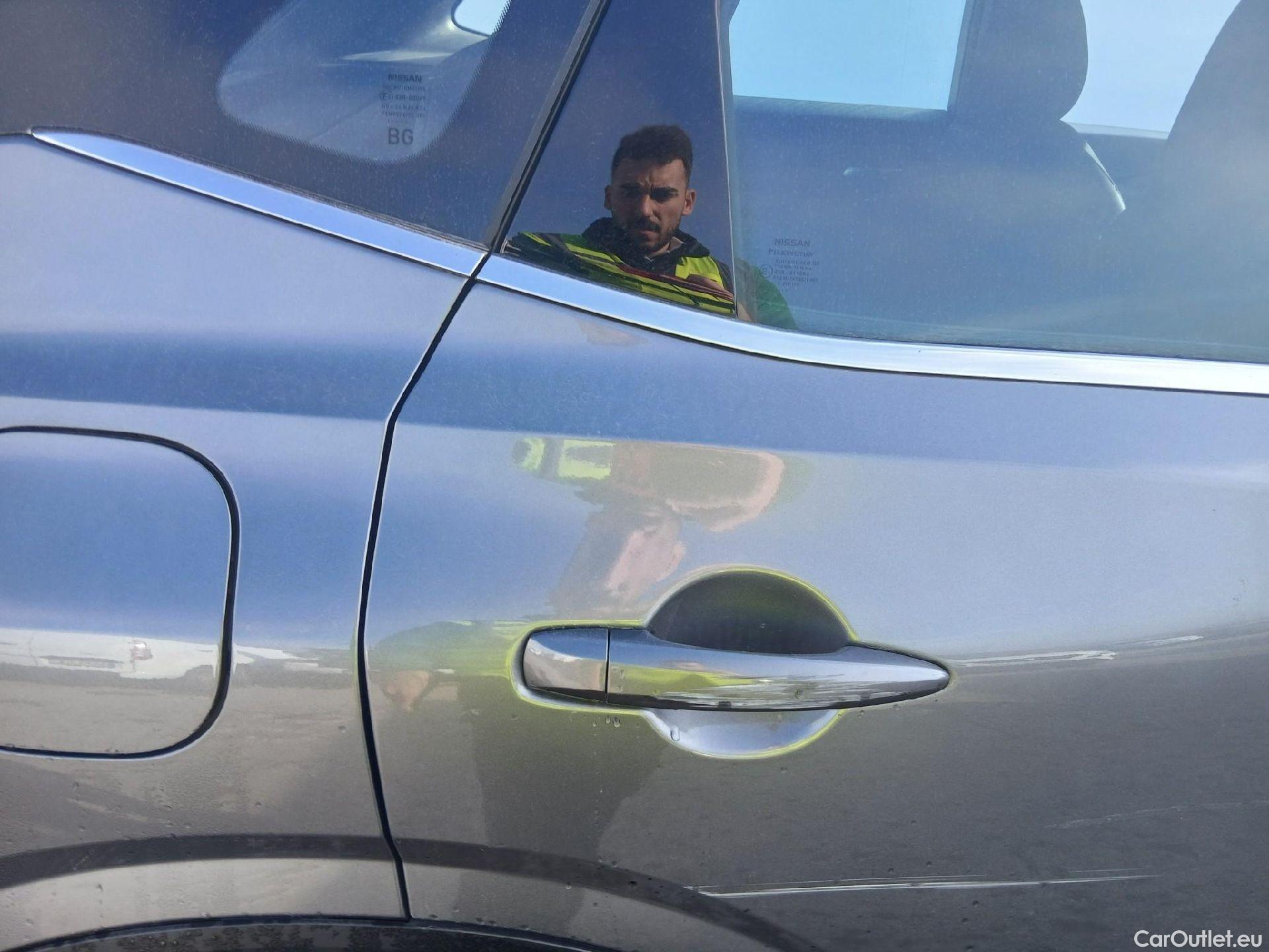  Nissan  Qashqai NISSAN  / 2021 / 5P / todoterreno DIG-T 116kW (158CV) mHEV Xtronic Acenta (AC) #12