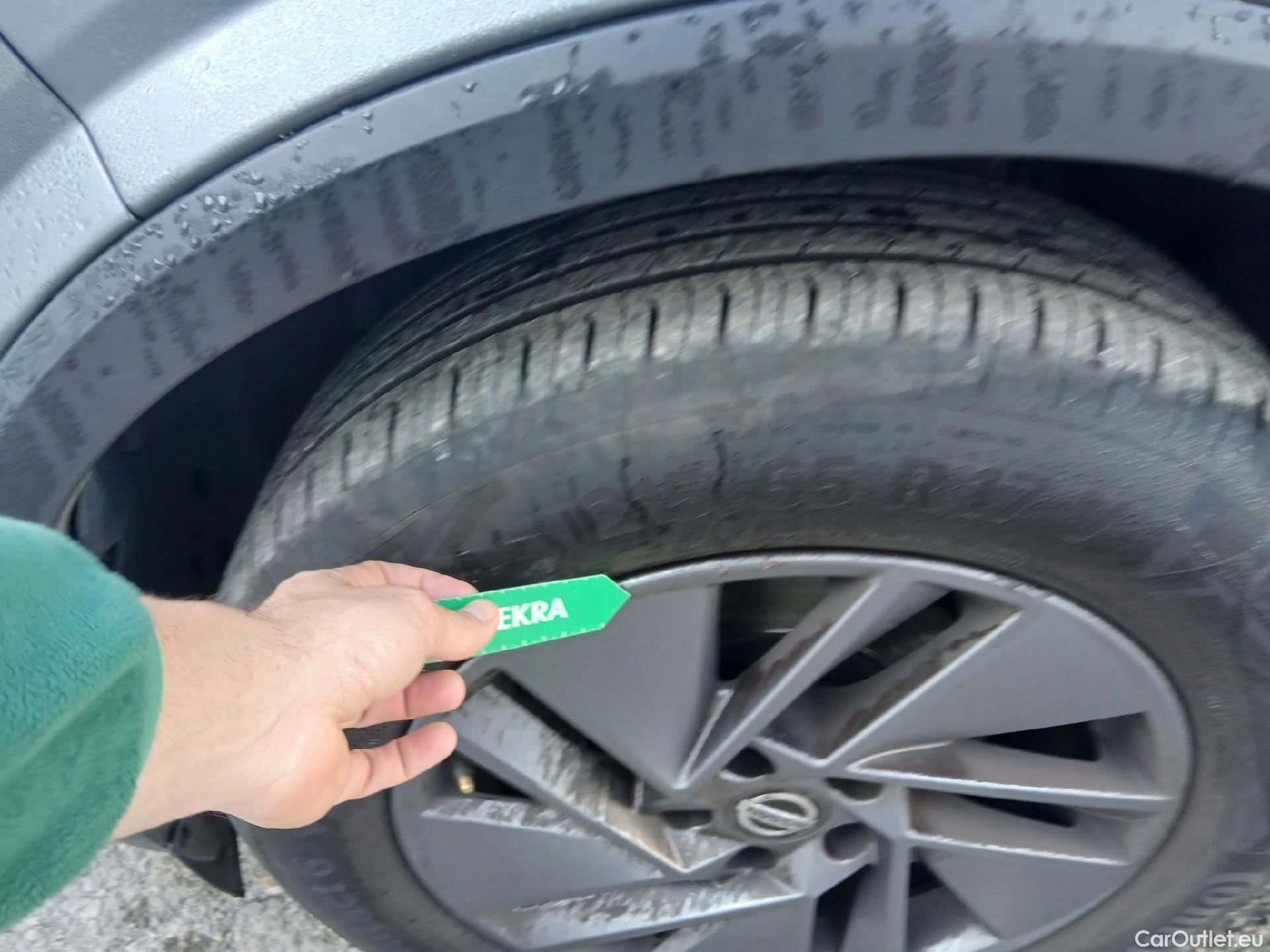  Nissan  Qashqai NISSAN  / 2021 / 5P / todoterreno DIG-T 116kW (158CV) mHEV Xtronic Acenta (AC) #6