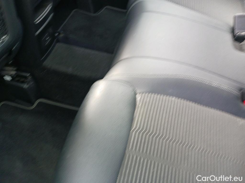  Mercedes  GLA MERCEDES-BENZ  / 2020 / 5P / todoterreno  250 e #34