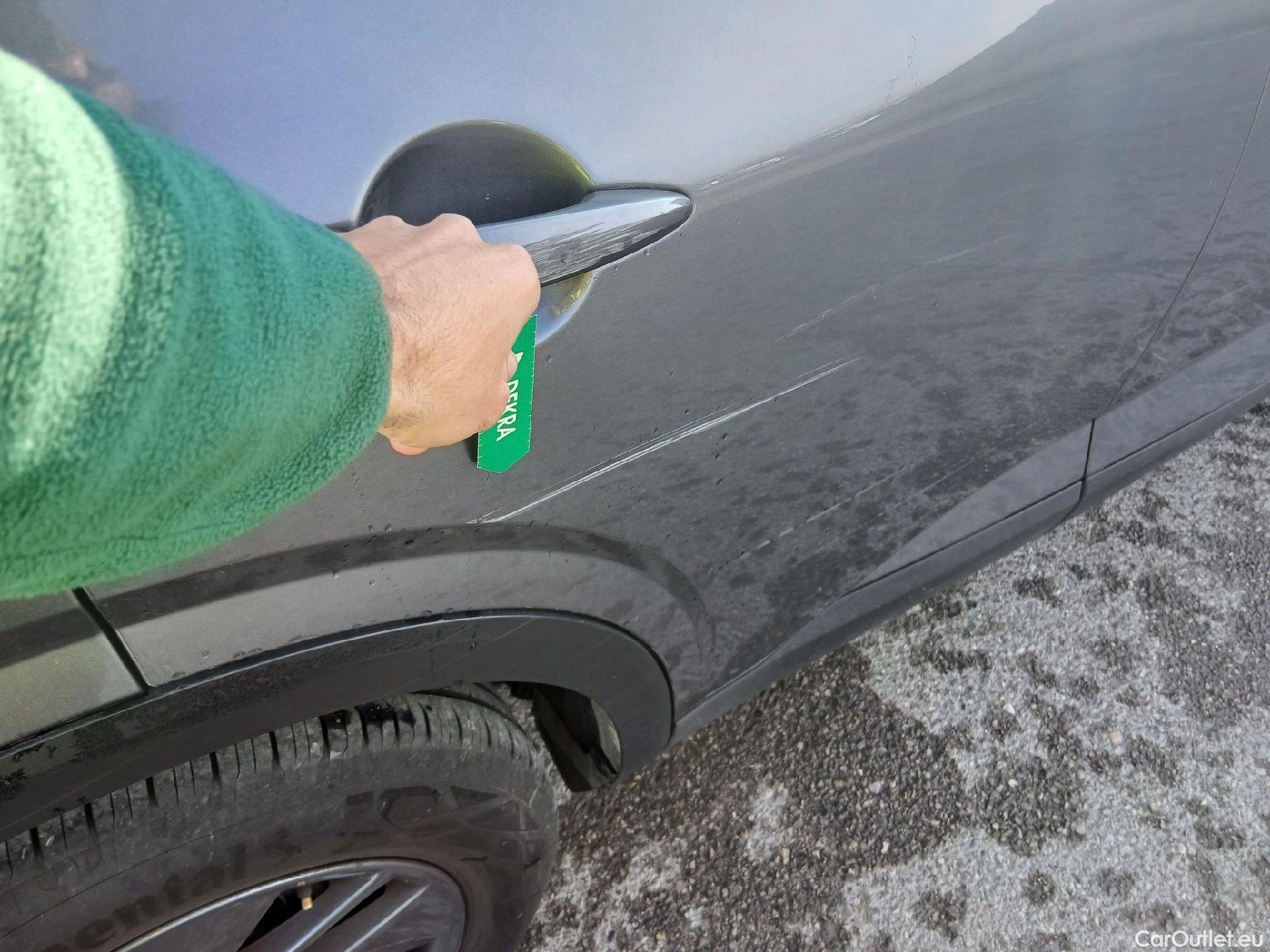  Nissan  Qashqai NISSAN  / 2021 / 5P / todoterreno DIG-T 116kW (158CV) mHEV Xtronic Acenta (AC) #10