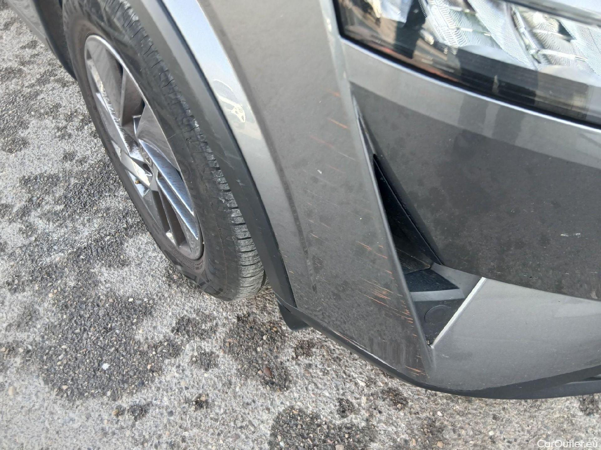  Nissan  Qashqai NISSAN  / 2021 / 5P / todoterreno DIG-T 116kW (158CV) mHEV Xtronic Acenta (AC) #1