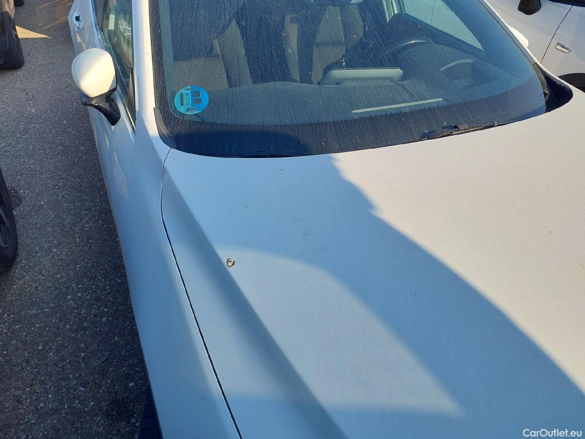  Mazda  3 MAZDA Mazda / 2019 / 5P / berlina con portón 2.0 e-SKYACTIV-G 88KW EVOLUTION #14