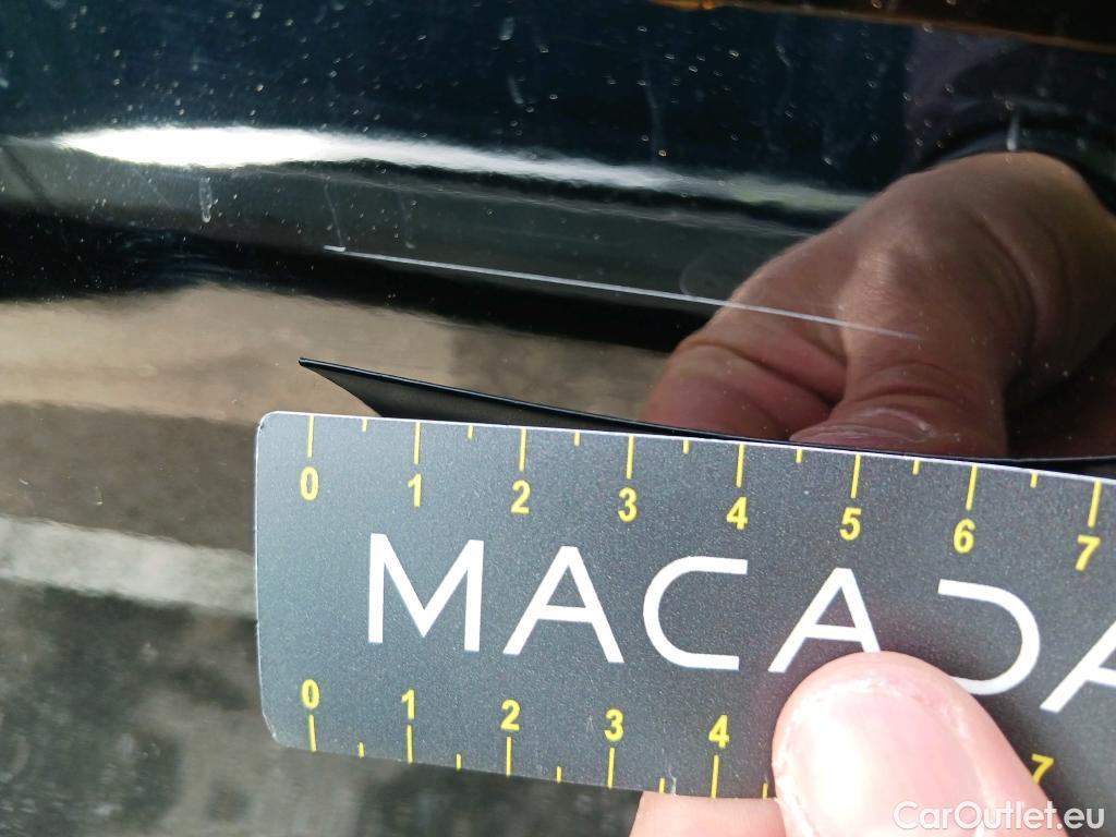  Mercedes  GLA MERCEDES-BENZ  / 2020 / 5P / todoterreno  250 e #17