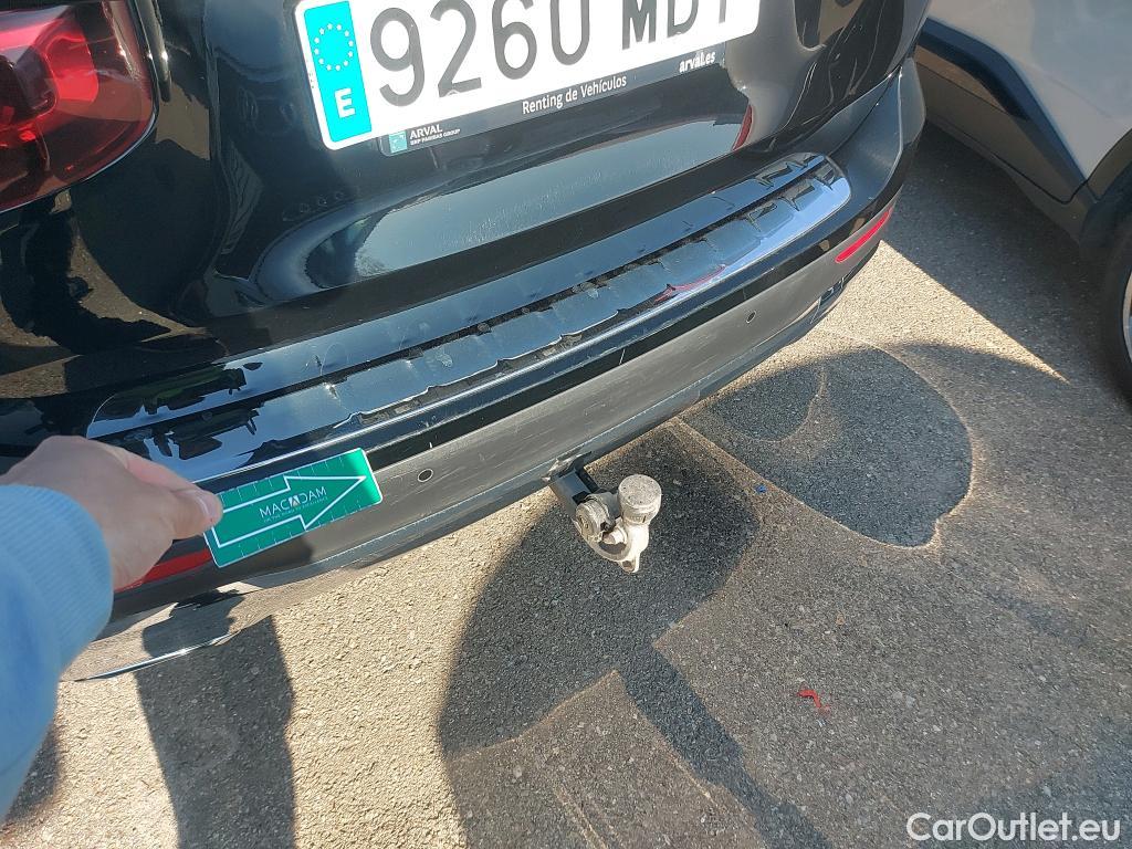  Mercedes  GLB MERCEDES-BENZ  / 2019 / 5P / todoterreno  200 d 4MATIC #9