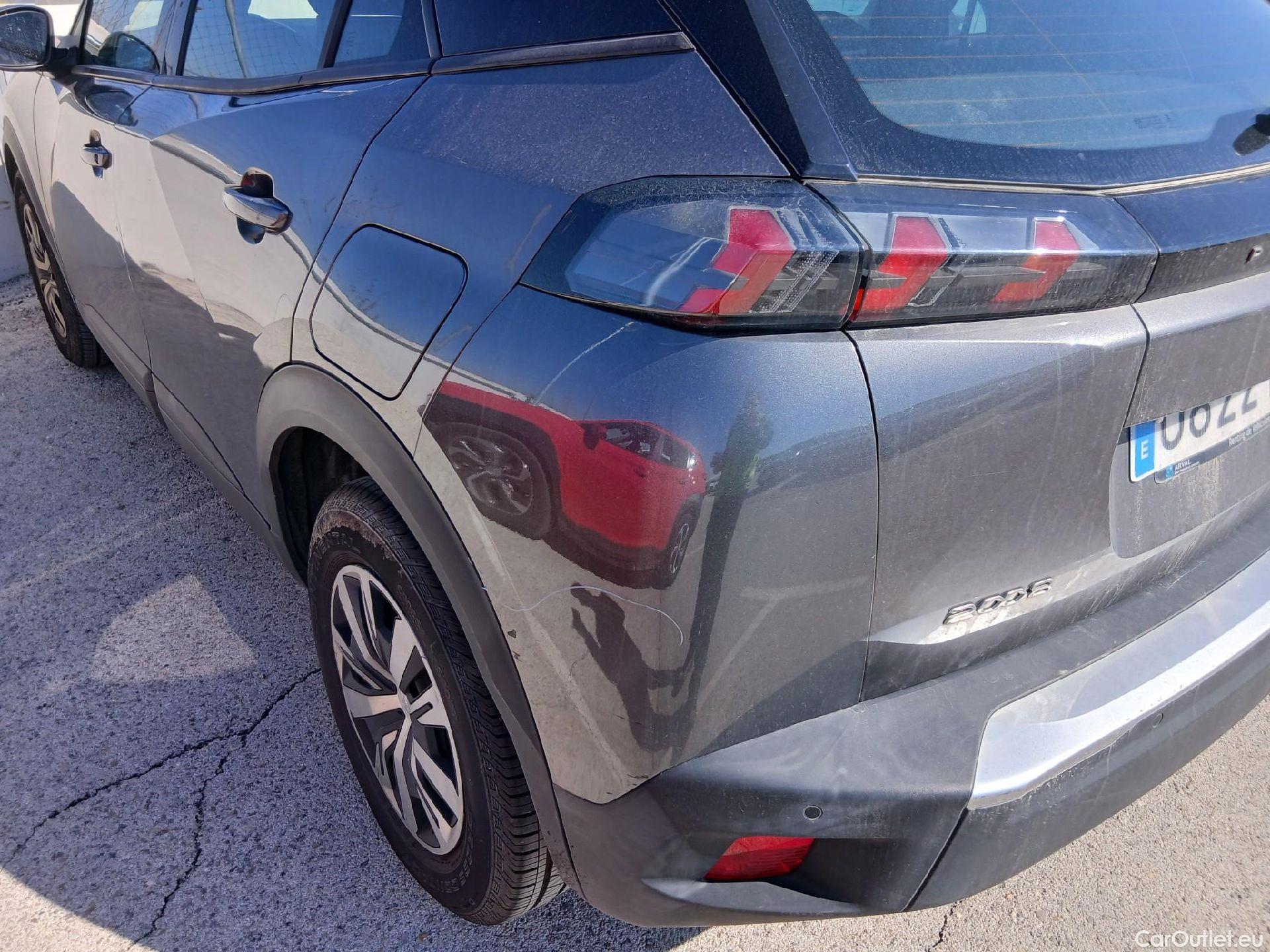  Peugeot  2008 PEUGEOT  / 2019 / 5P / todoterreno Active BlueHDI 81kW (110CV) #20