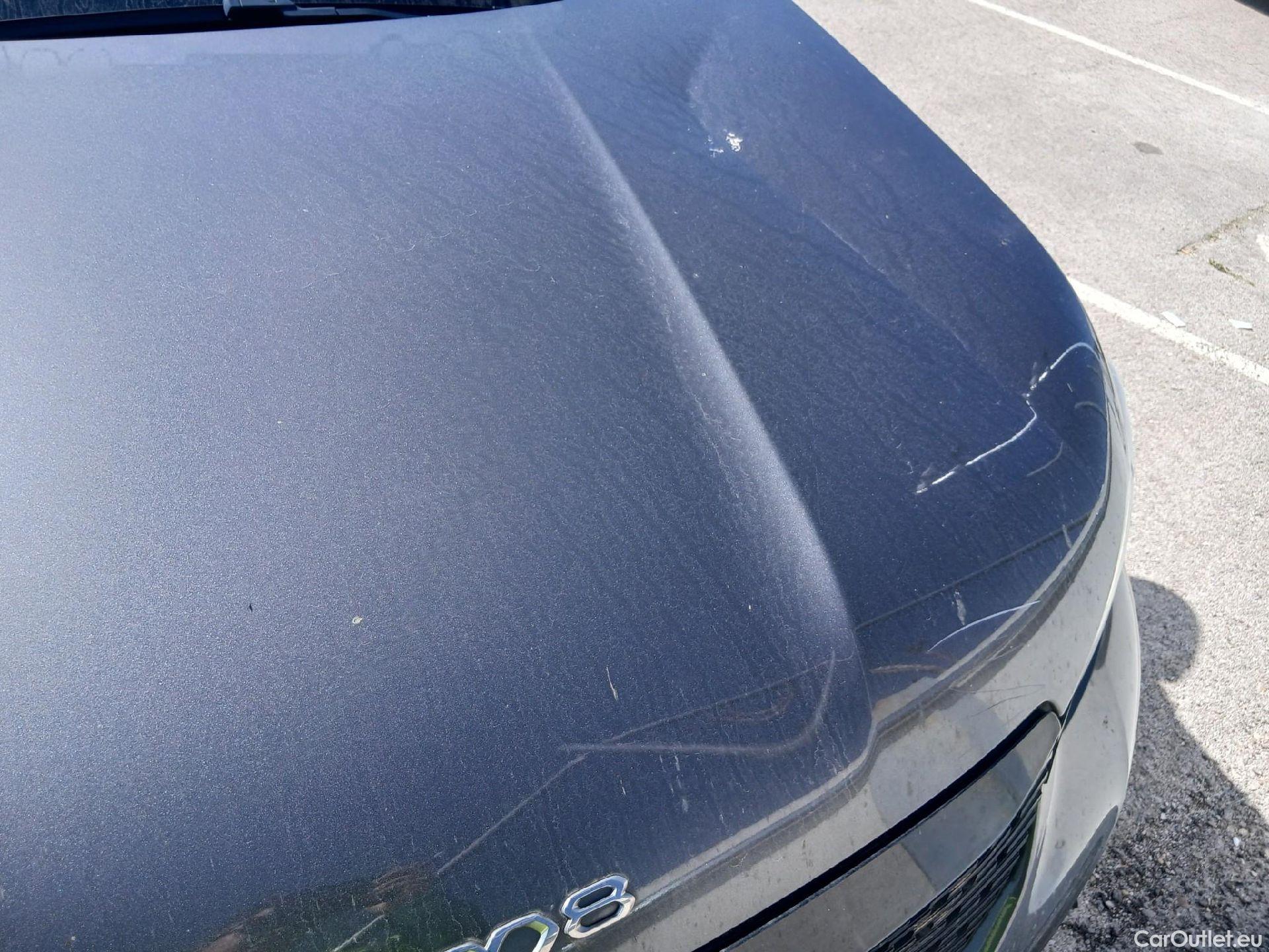  Peugeot  2008 PEUGEOT  / 2019 / 5P / todoterreno Active BlueHDI 81kW (110CV) #9