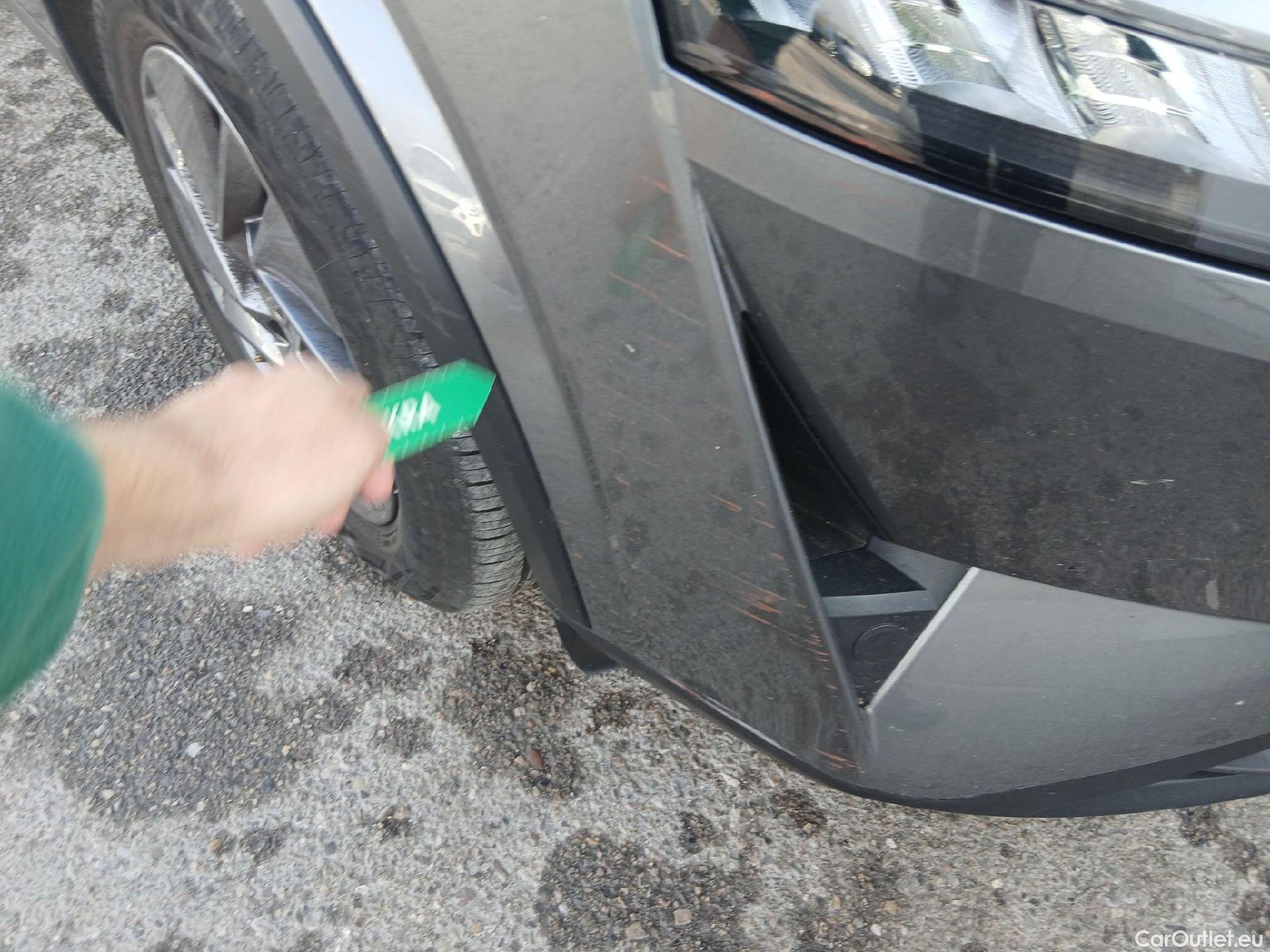  Nissan  Qashqai NISSAN  / 2021 / 5P / todoterreno DIG-T 116kW (158CV) mHEV Xtronic Acenta (AC) #2