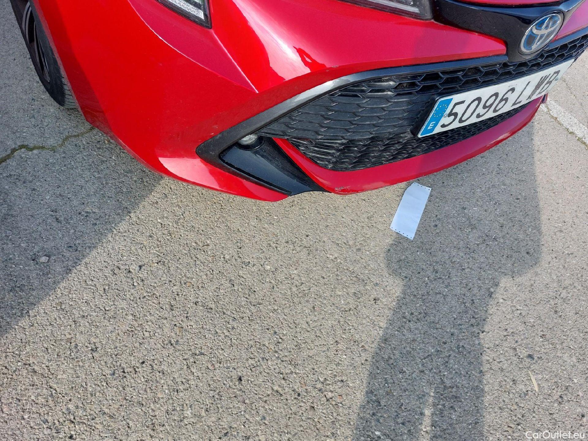  Toyota  Corolla TOYOTA  / 2019 / 5P / familiar 2.0 180H STYLE E-CVT TOURING SPORT #8