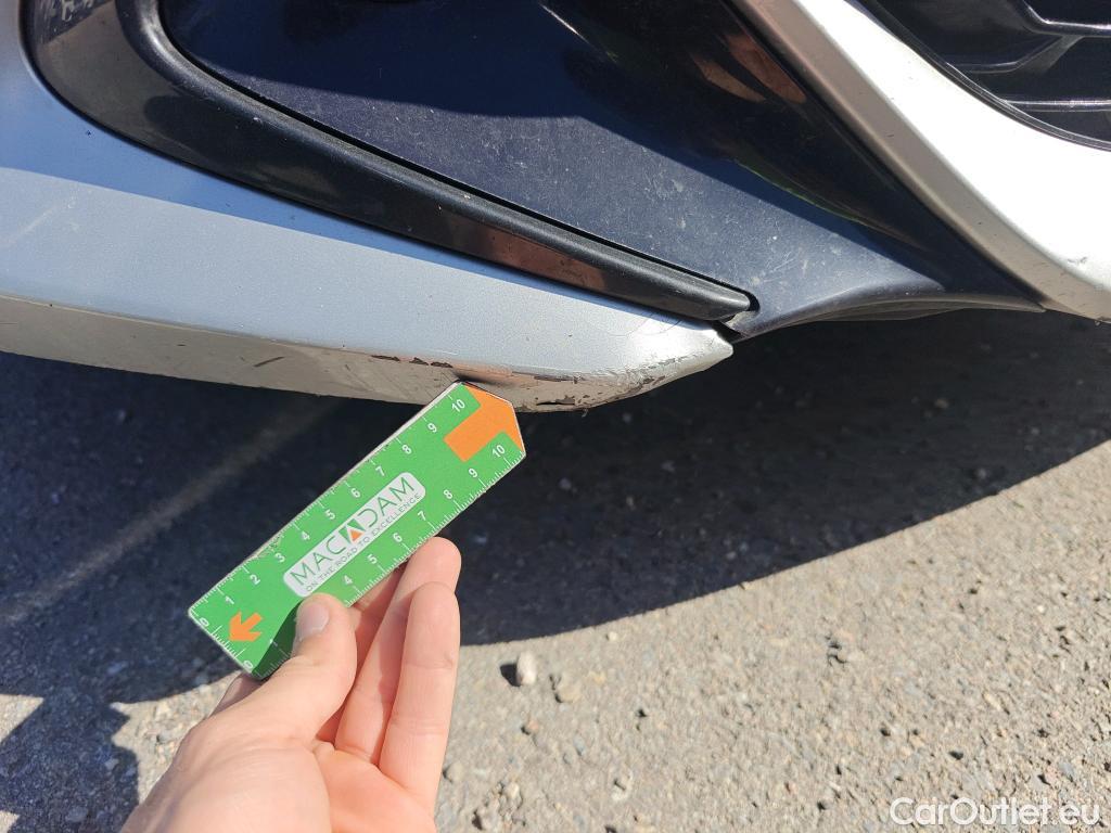  Toyota  Corolla TOYOTA  1.8 125H ACTIVE TECH E-CVT #40