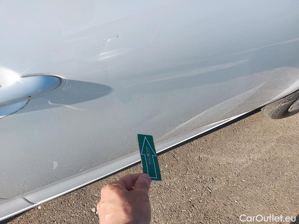  Renault  Zoe RENAULT  / 2013 / 5P / berlina con portón Life 40 R90 - SS #8