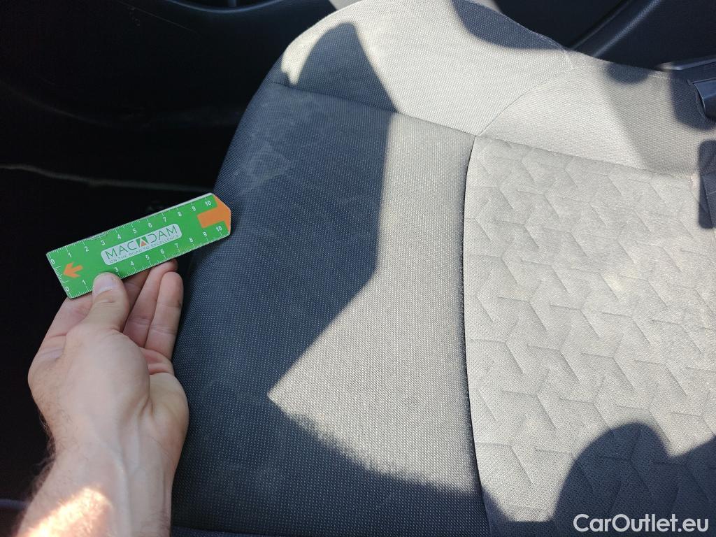  Toyota  Corolla TOYOTA  1.8 125H ACTIVE TECH E-CVT #25