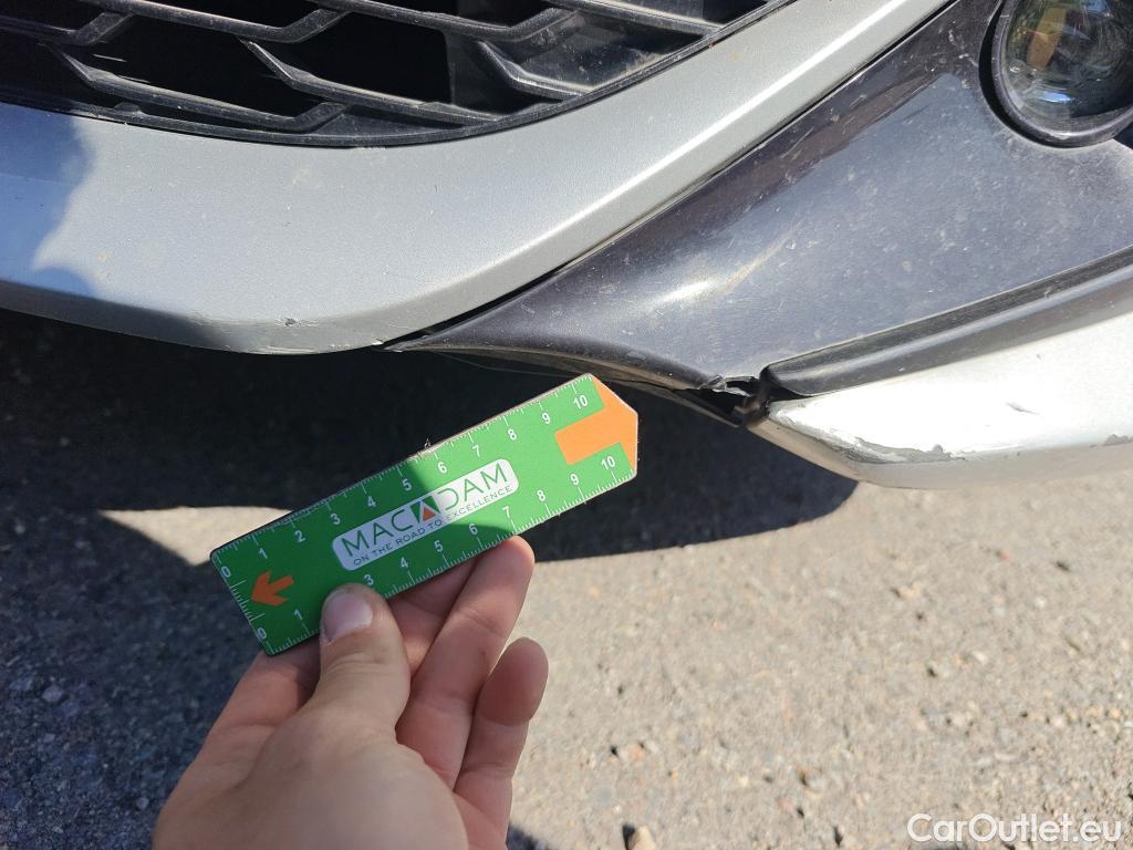  Toyota  Corolla TOYOTA  1.8 125H ACTIVE TECH E-CVT #32