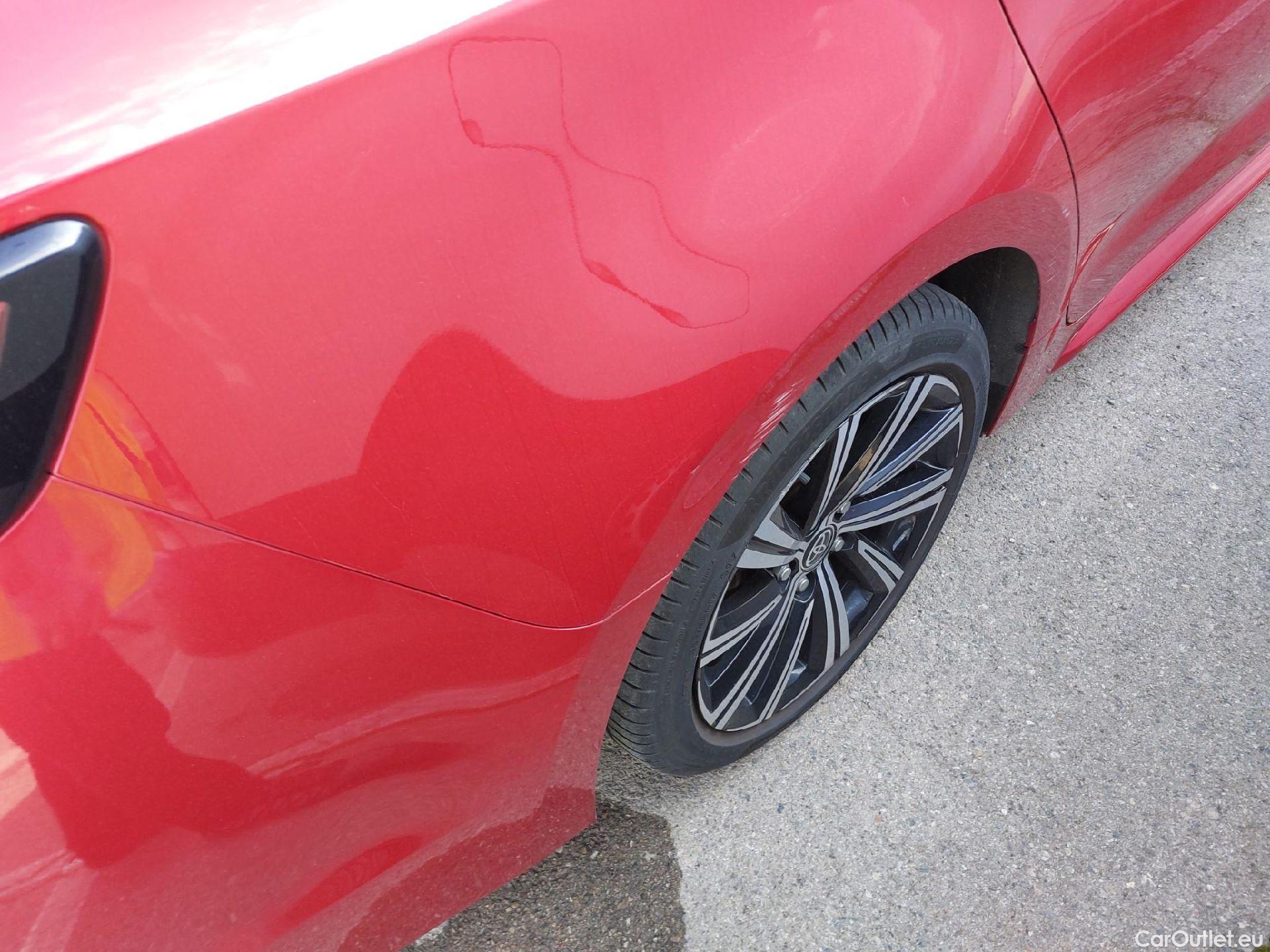  Toyota  Corolla TOYOTA  / 2019 / 5P / familiar 2.0 180H STYLE E-CVT TOURING SPORT #21