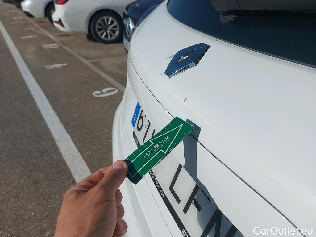  Renault  Zoe RENAULT  / 2013 / 5P / berlina con portón Life 40 R90 - SS #2