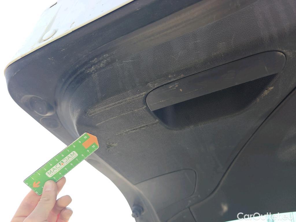  Renault  Megane RENAULT Mégane / 2015 / 5P / familiar Sp. Tourer Zen En. dCi 81kW (110CV) #44