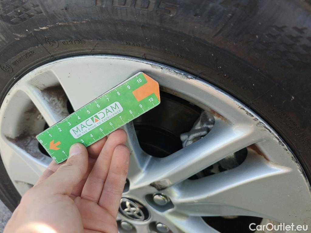  Toyota  Yaris TOYOTA  / 2020 / 5P / berlina con portón 1.5 120H Business Plus #21