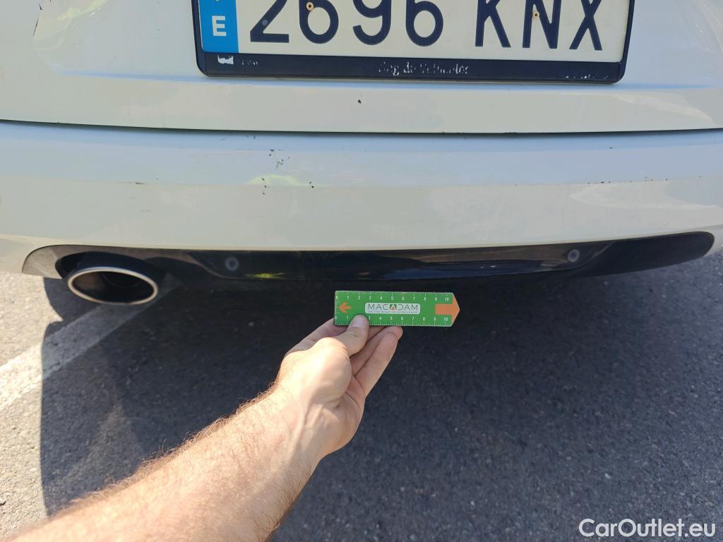  Renault  Megane RENAULT Mégane / 2015 / 5P / familiar Sp. Tourer Zen En. dCi 81kW (110CV) #38