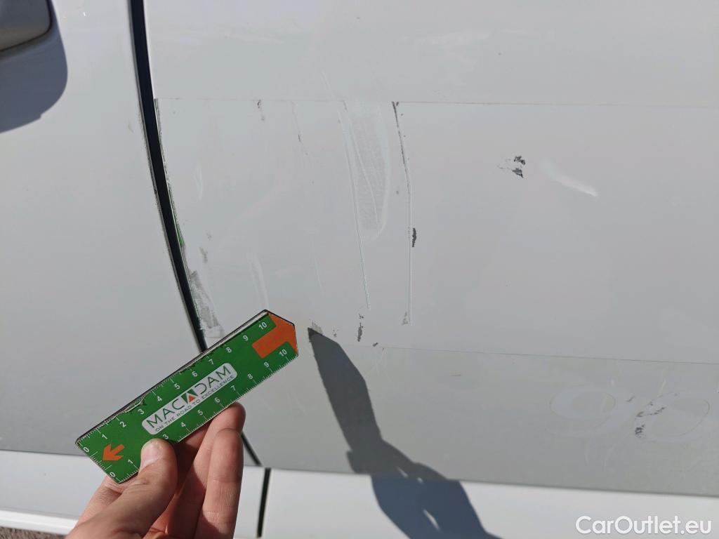  Renault  Megane RENAULT Mégane / 2015 / 5P / familiar Sp. Tourer Zen En. dCi 81kW (110CV) #35