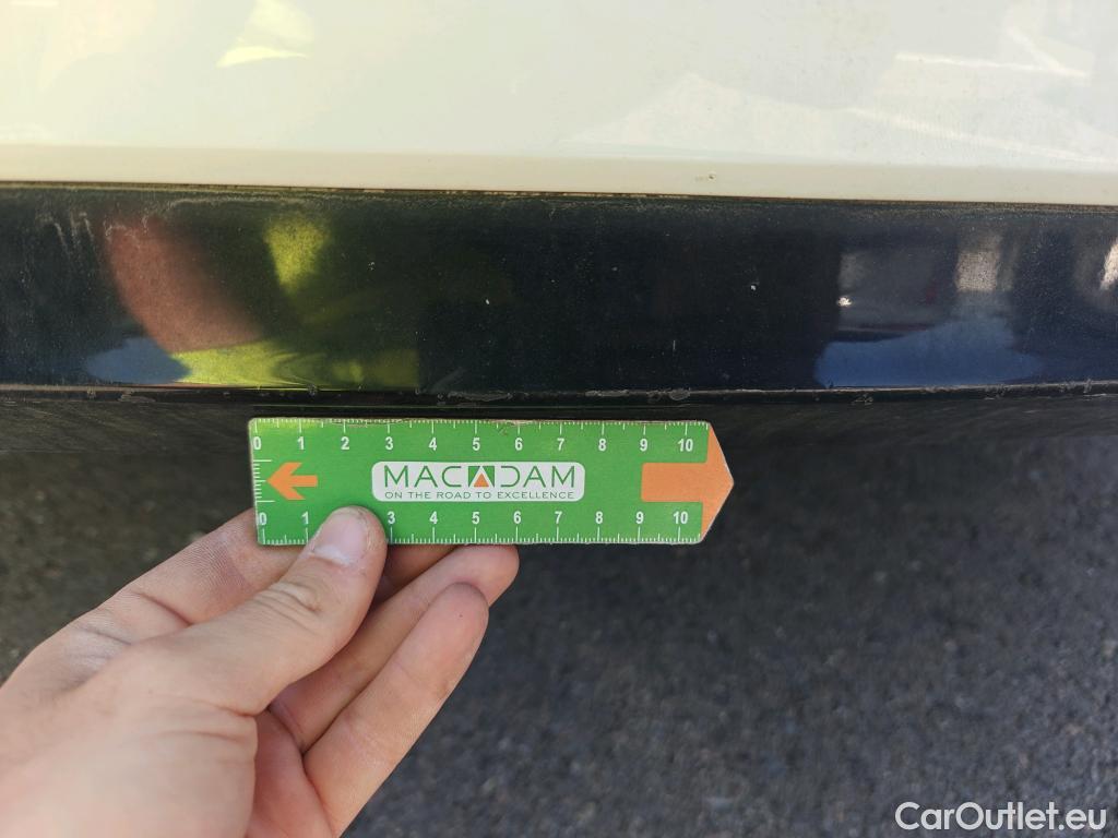  Renault  Megane RENAULT Mégane / 2015 / 5P / familiar Sp. Tourer Zen En. dCi 81kW (110CV) #39