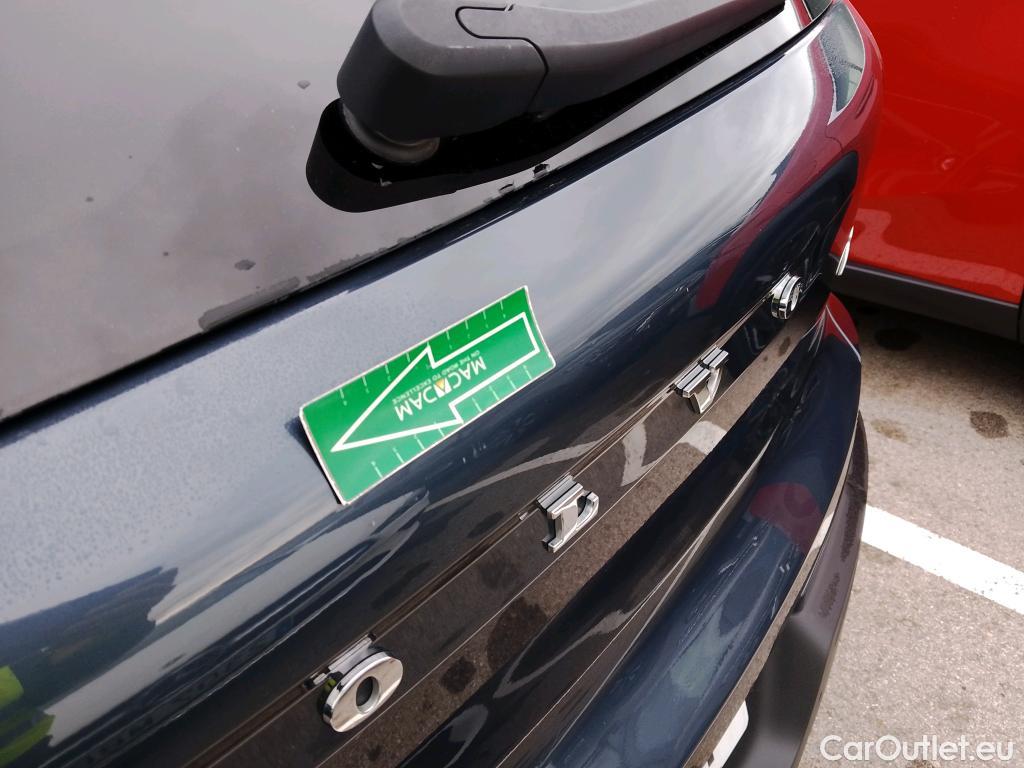  Volvo  XC 40 VOLVO XC40 / 2017 / 5P / todoterreno 2.0 B4 G AWD R-Design Auto #1