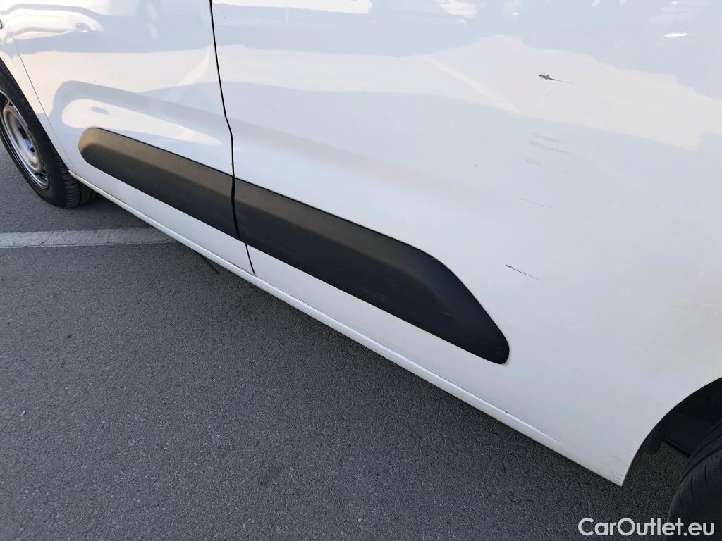  Citroen  Berlingo CITROEN  / 2018 / 4P / furgón derivado de turismo Talla M BlueHDi 100 CLUB #35