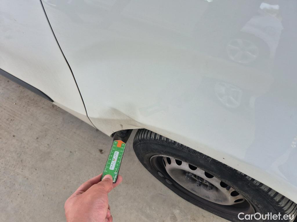  Fiat  Doblo FIAT Doblò Cargo/2015/3P/furgón derivado de turismo Cargo Base Plus 1.3 Mjet 70kW (95CV) #4