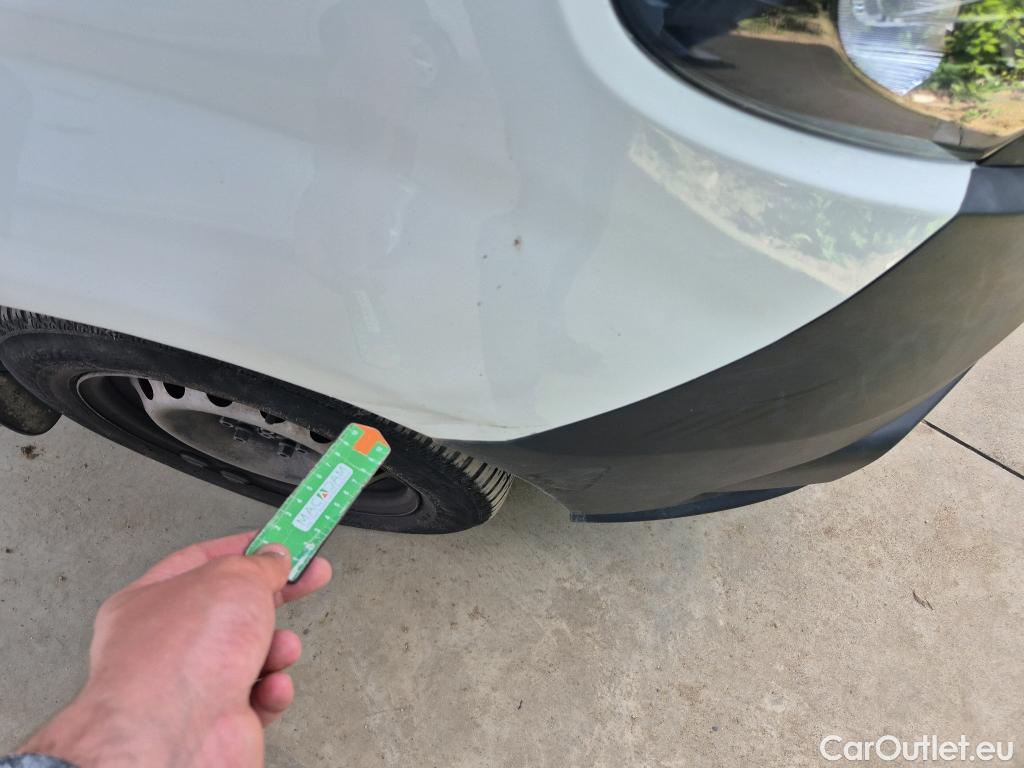  Fiat  Doblo FIAT Doblò Cargo/2015/3P/furgón derivado de turismo Cargo Base Plus 1.3 Mjet 70kW (95CV) #5