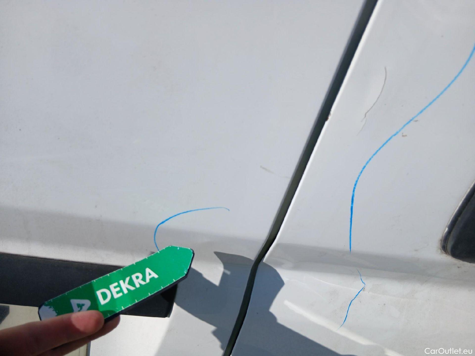  Peugeot  Boxer PEUGEOT  / 2014 / 4P / combi Combi 5/9 333 L2H2 BHDI 103kW(140CV) S&S #27