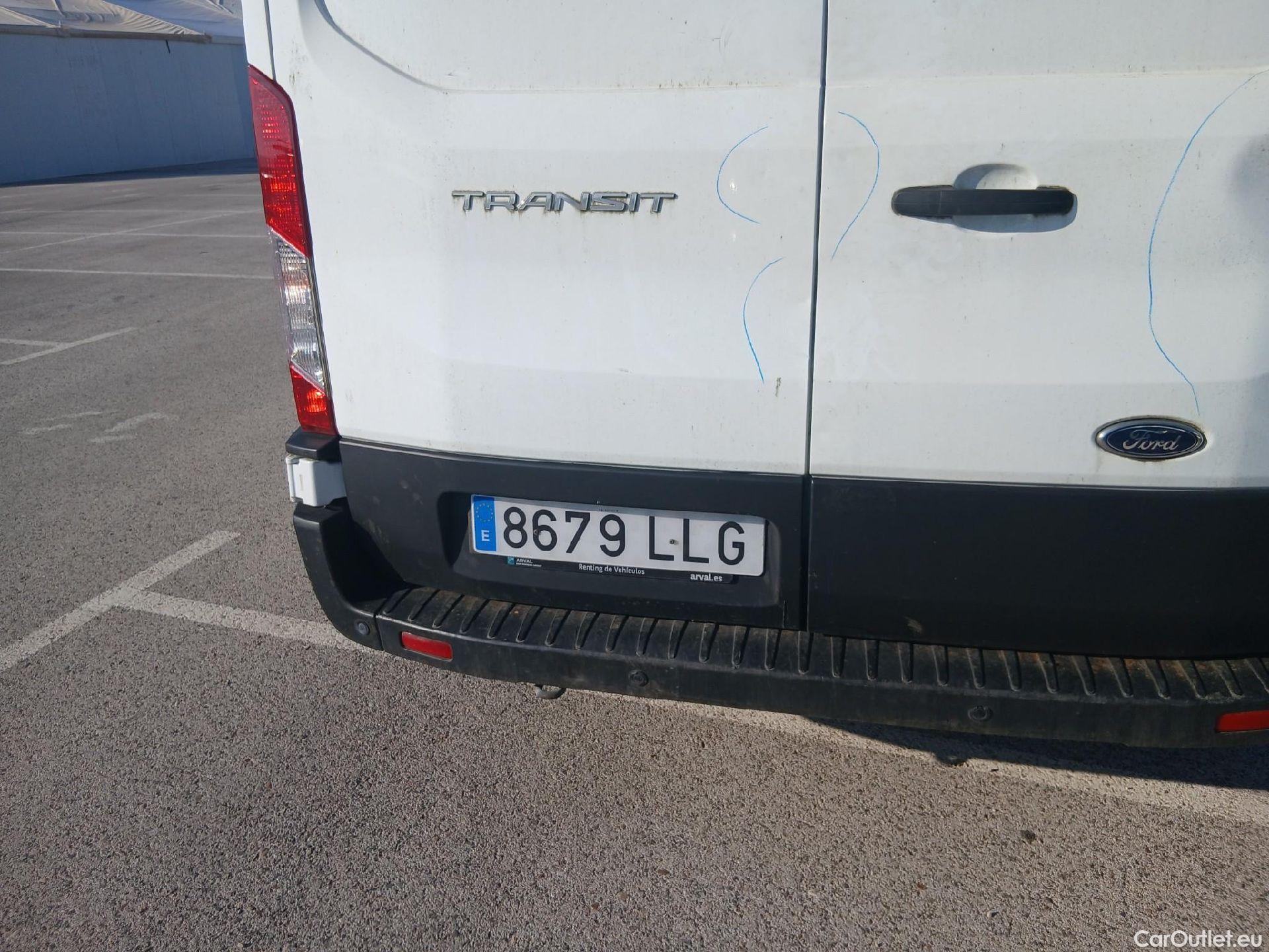  Ford  Transit FORD  / 2013 / 4P / furgón 310 96kW L2H2 Van Trend FWD #23