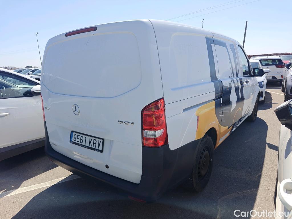  Mercedes  Vito MERCEDES-BENZ  / 2014 / 4P / furgón 111 CDI Larga #4