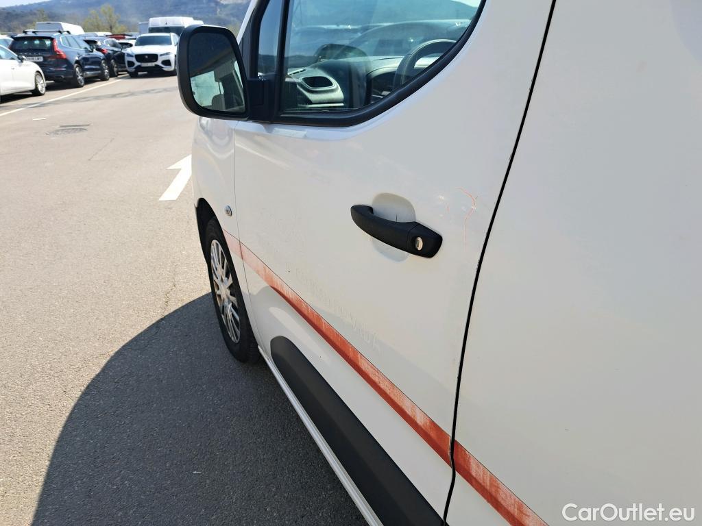  Toyota  Proace TOYOTA  City / 2020 / 4P / monovolumen 1.5D 75kW (100CV) GX L1 (monovolumen) #7