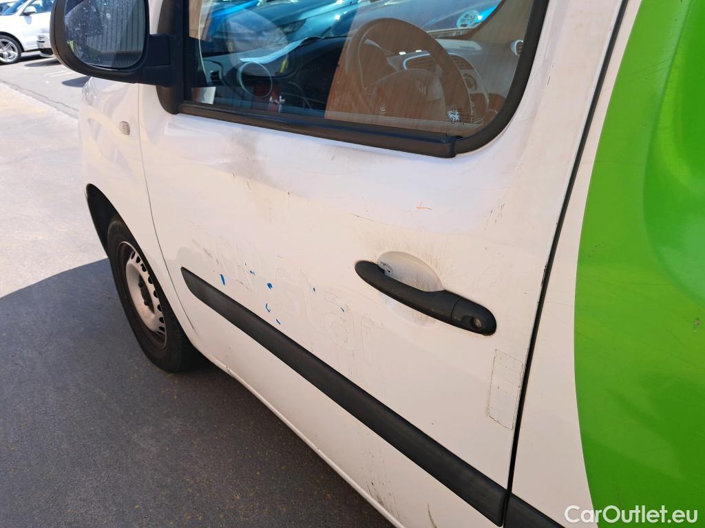  Renault  Kangoo RENAULT  Furgón/2013/3P/furgón derivado de turismo Profesional dCi 55 kW (75 CV) #19