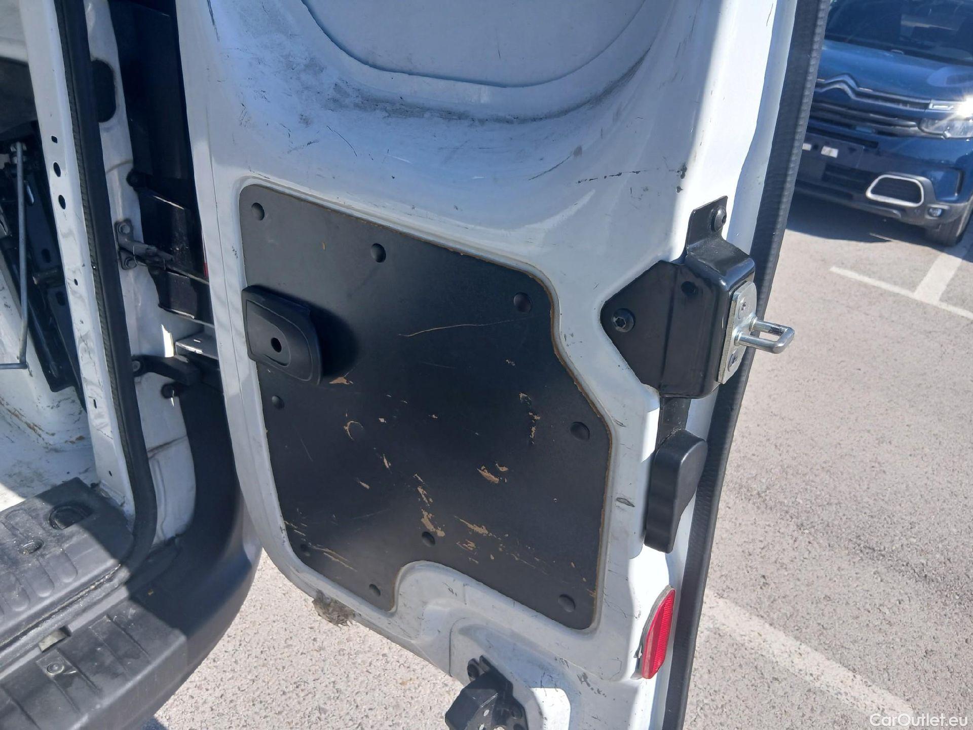  Renault  Kangoo RENAULT  Furgón/2013/3P/furgón derivado de turismo Profesional dCi 55 kW (75 CV) #7