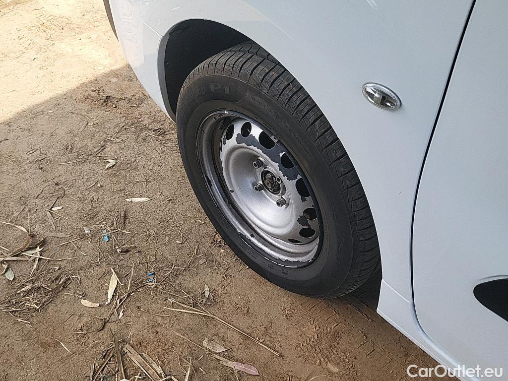  Citroen  Berlingo CITROEN  / 2015 / 4P / combi Multispace LIVE Edit.BlueHDi 74KW (100CV #13