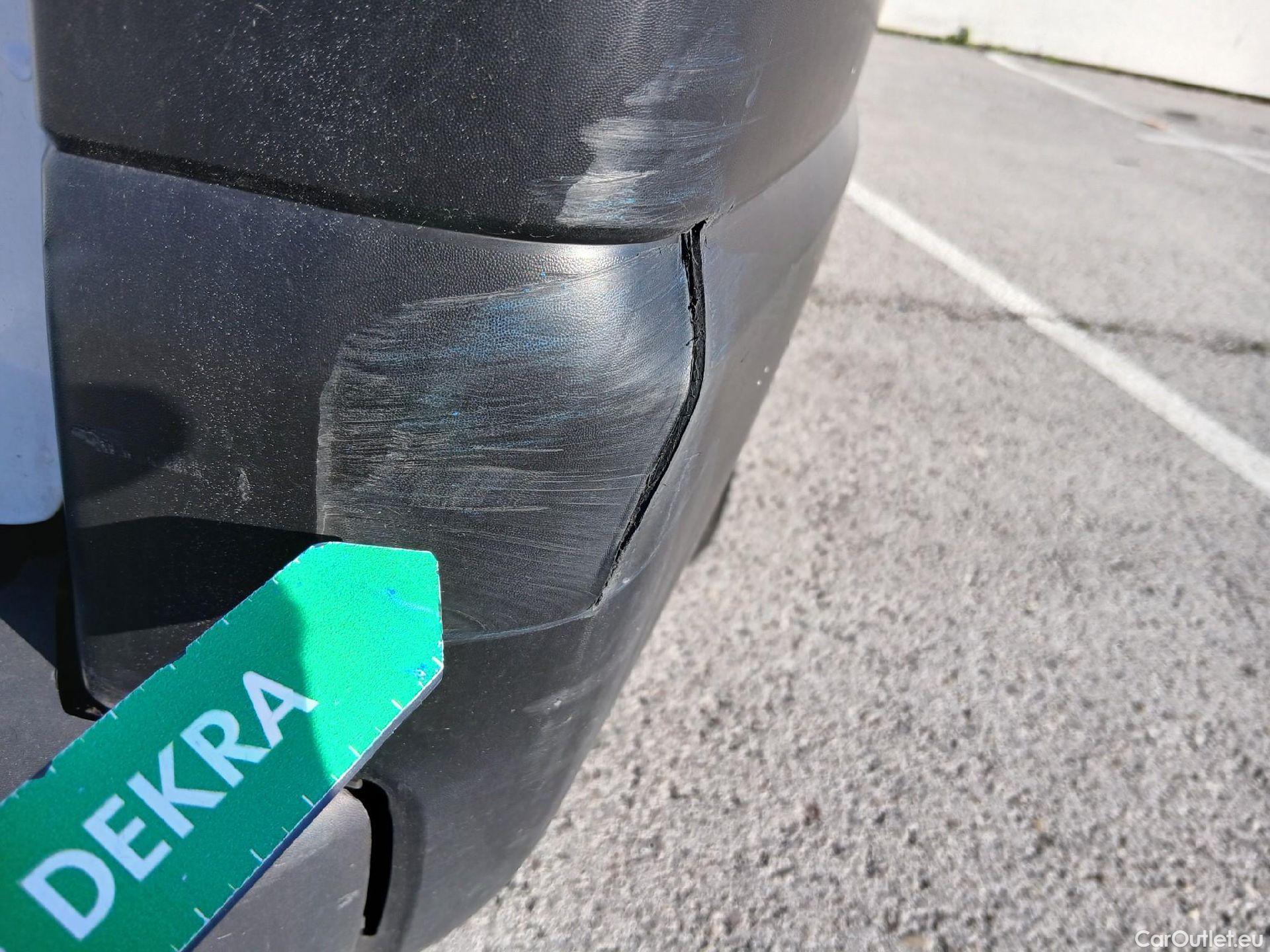  Renault  Trafic RENAULT  / 2019 / 4P / furgón Furgón 27 L1H1 Energy BluedCi 88 kW (AC) #33