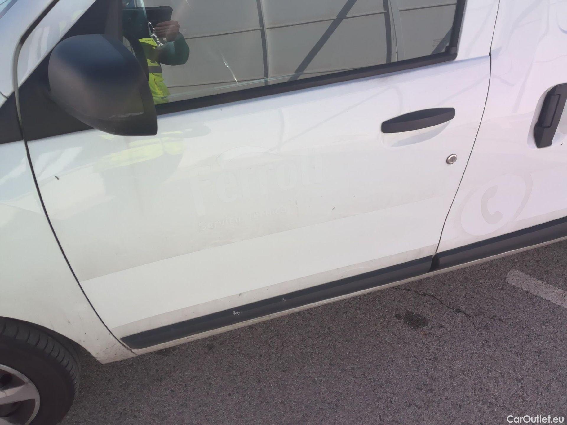  Dacia  Dokker  Express Essential 1.6 SCe 110CV MT5 E6 #9