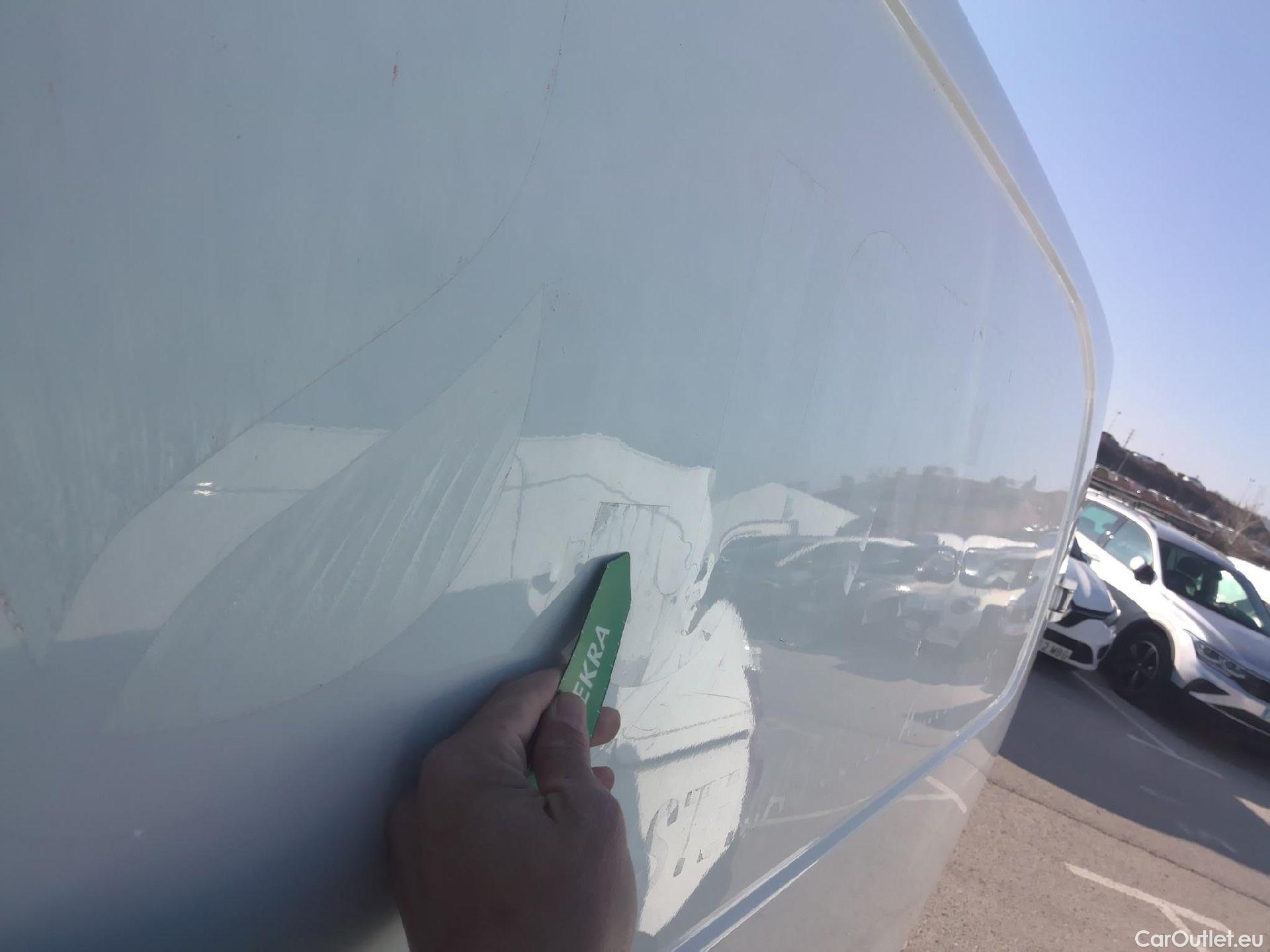  Opel  Vivaro OPEL  / 2019 / 4P / furgón  1.5 Diésel 74kW(100CV)M Std Exp #23