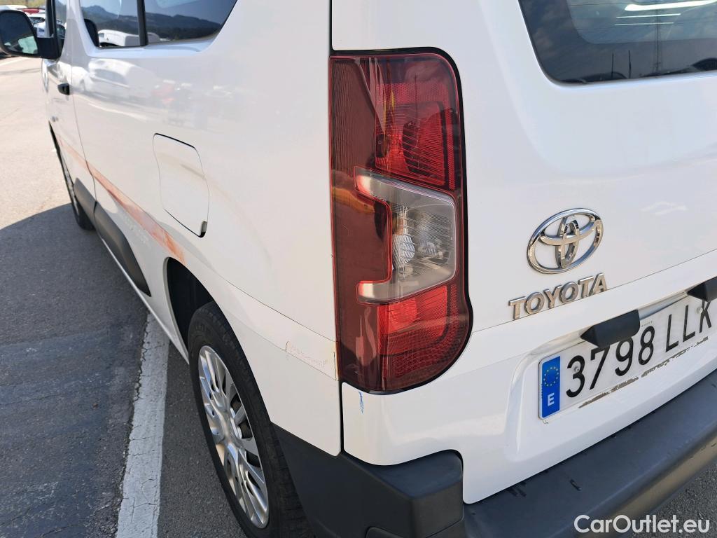  Toyota  Proace TOYOTA  City / 2020 / 4P / monovolumen 1.5D 75kW (100CV) GX L1 (monovolumen) #1