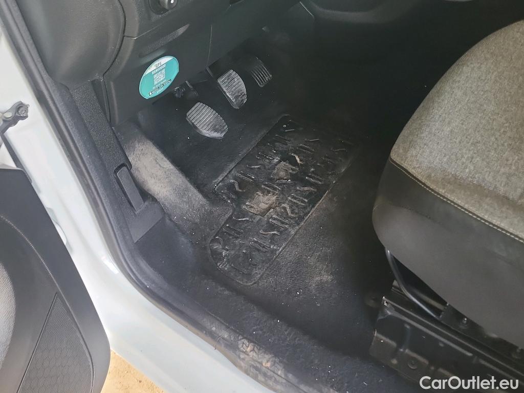  Citroen  Berlingo CITROEN  / 2015 / 4P / combi Multispace LIVE Edit.BlueHDi 74KW (100CV #3